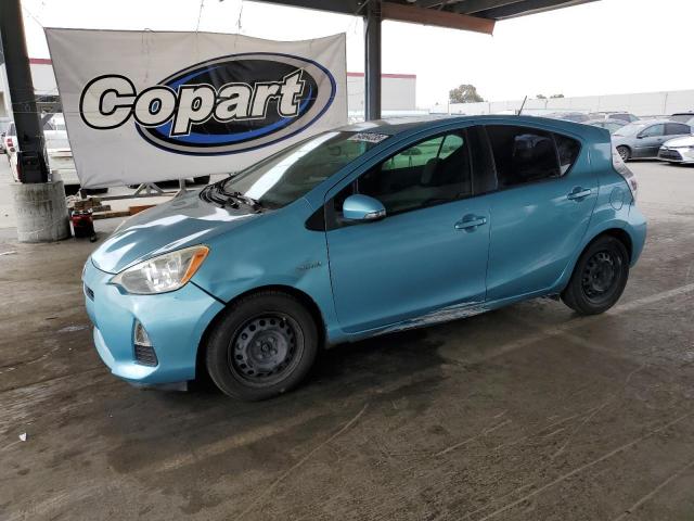  Salvage Toyota Prius