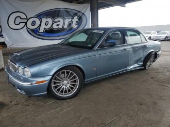  Salvage Jaguar Xj8