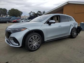  Salvage Mercedes-Benz EQS