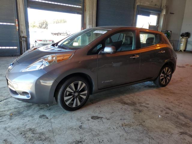  Salvage Nissan LEAF