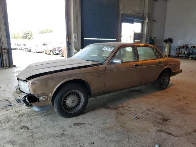  Salvage Jaguar XJ