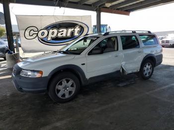  Salvage Volvo XC70
