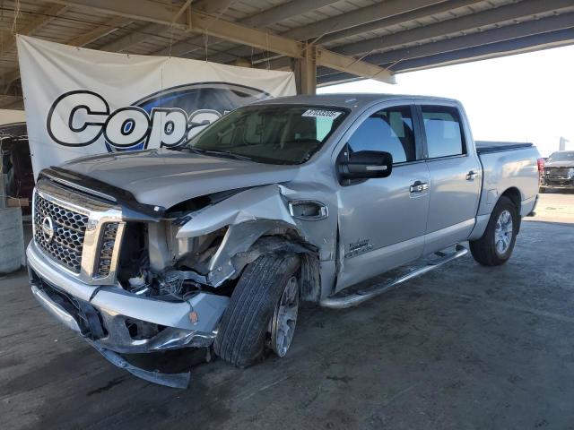  Salvage Nissan Titan