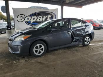  Salvage Toyota Prius