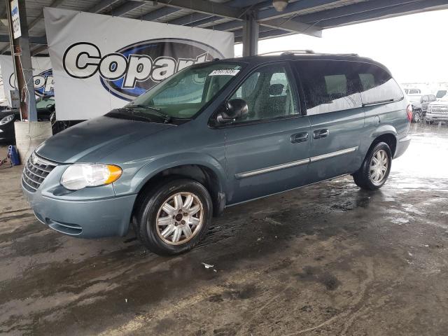  Salvage Chrysler Minivan