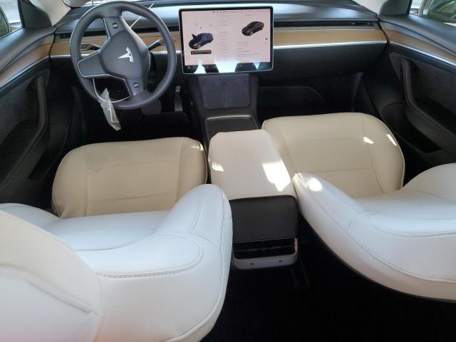 Tesla Model 3 Image 5