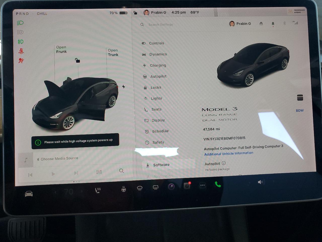 Tesla Model 3 Image 7