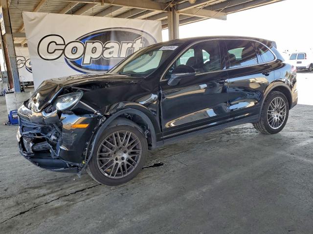  Salvage Porsche Cayenne