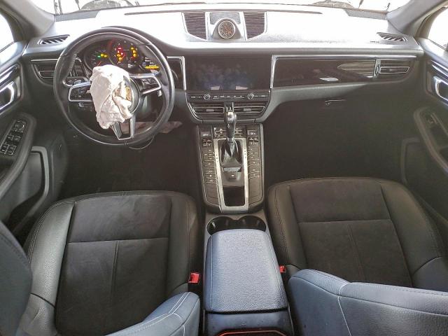 Porsche Macan Image 10