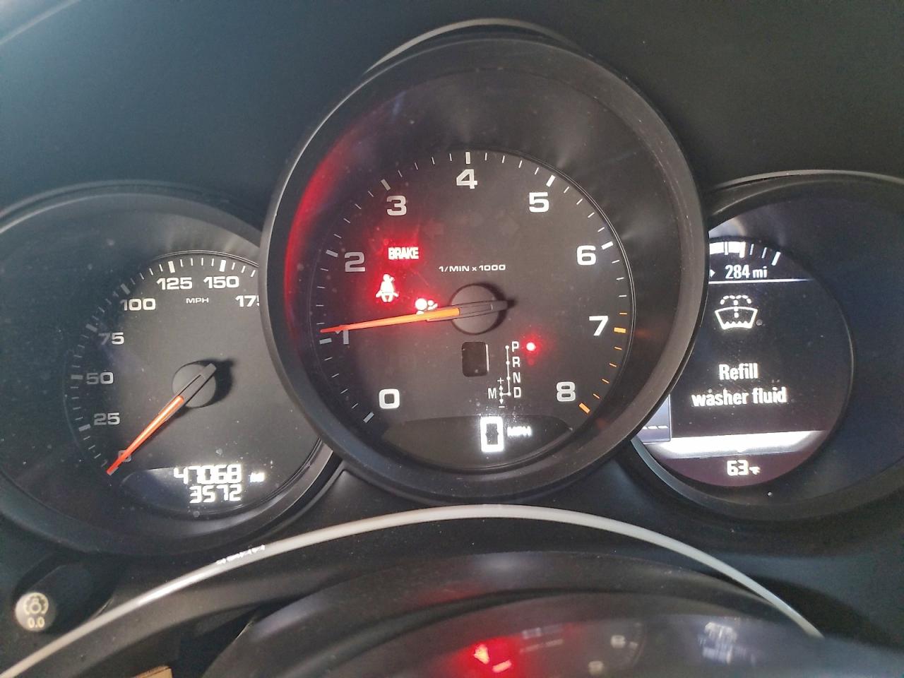 Porsche Macan Image 8