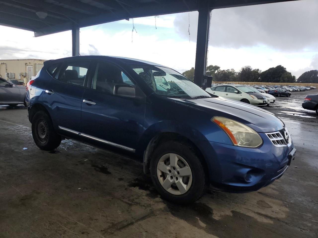 Nissan Rogue S Image 6