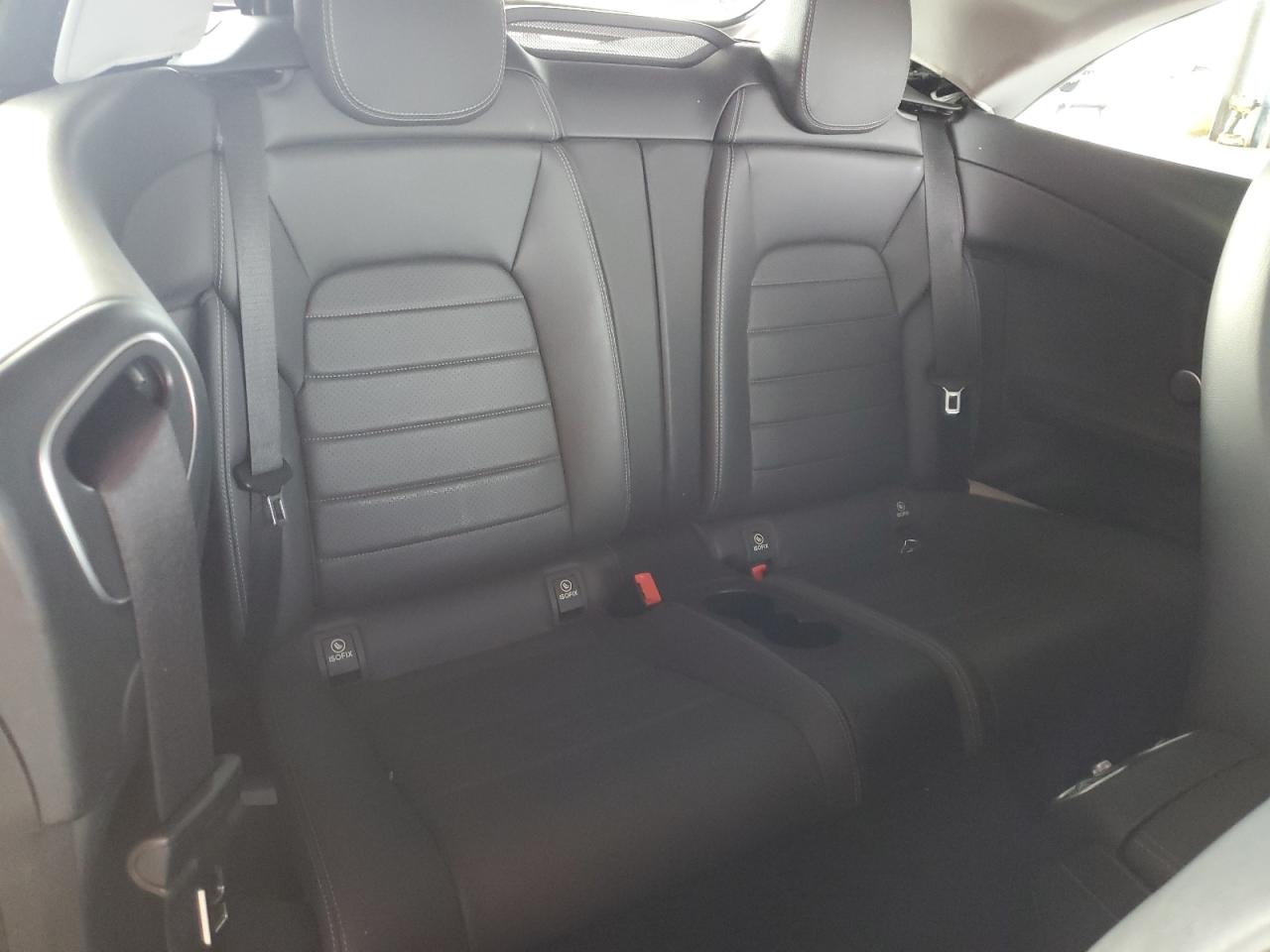 Mercedes-Benz C-Class 300 Image 12