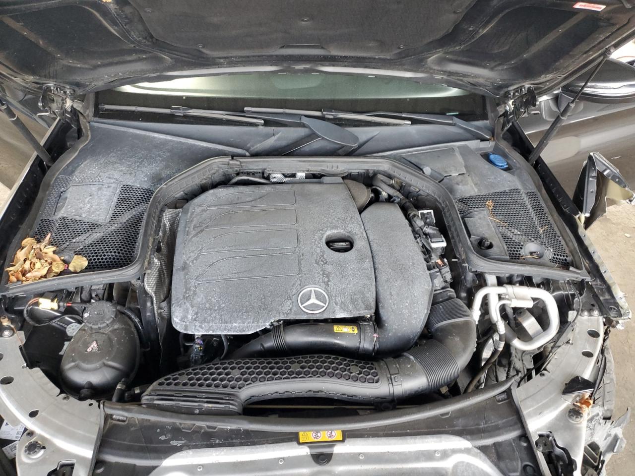 Mercedes-Benz C-Class 300 Image 10