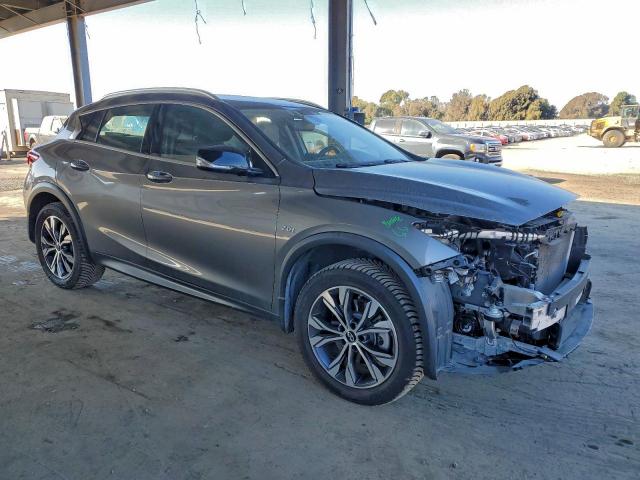 INFINITI Qx Base Image 4