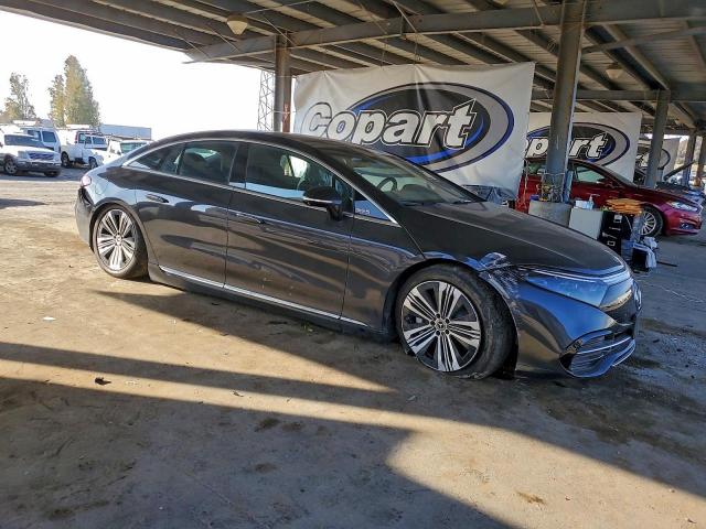 Mercedes-Benz EQS 450 4matic Image 8