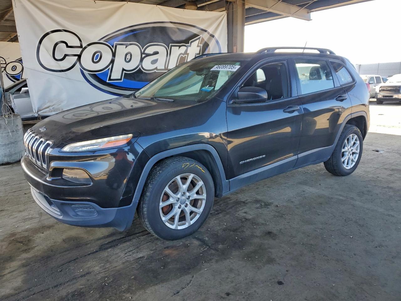 Jeep Grand Cherokee Sport Image 1