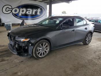  Salvage Mazda 3