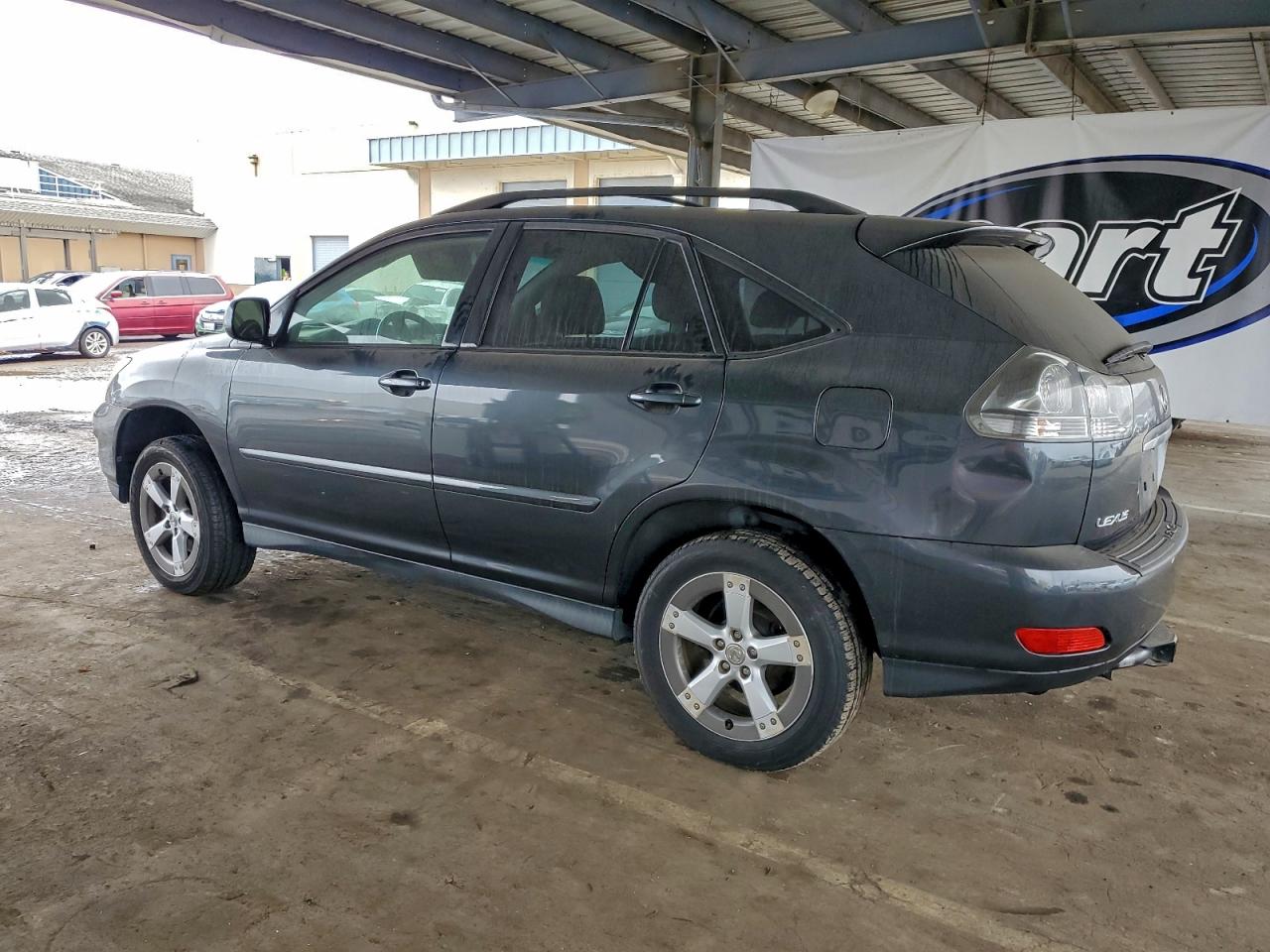 Lexus RX 330 Image 11