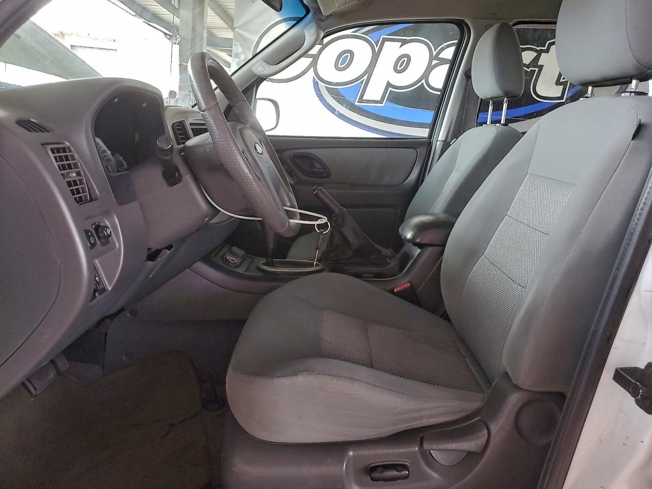 Ford Escape Hev Image 7