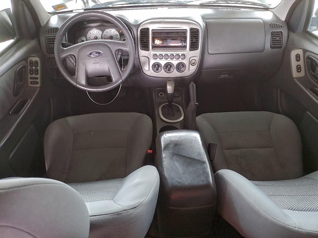 Ford Escape Hev Image 8