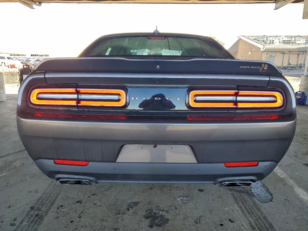 Dodge Challenger R/t Scat Pack Image 5