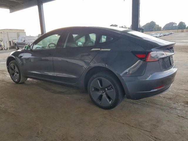 Tesla Model 3 Image 2