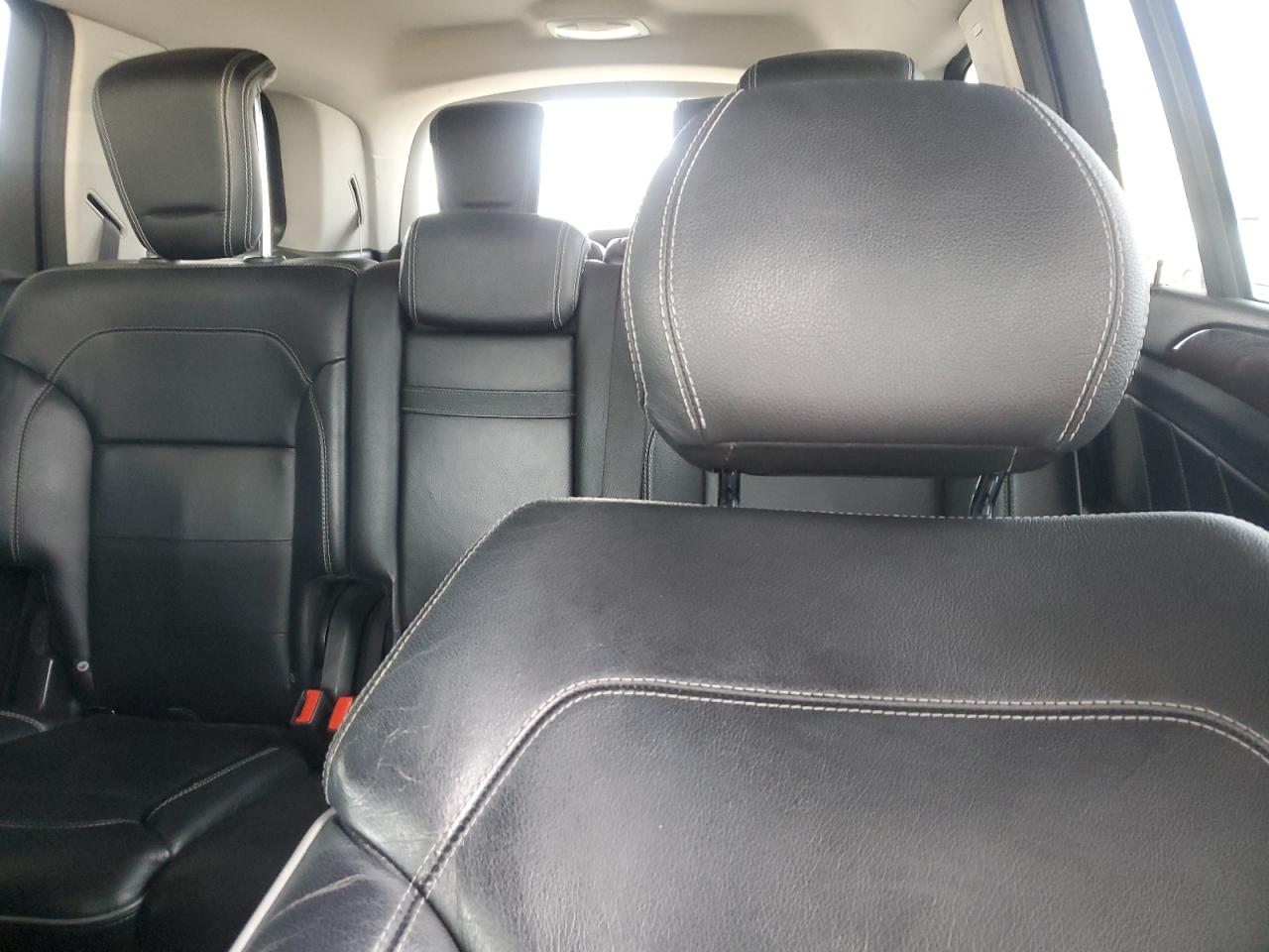 Mercedes-Benz G-Class 450 4matic Image 10