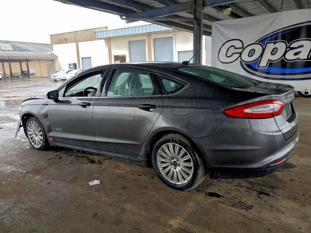 Ford Fusion Se Hybrid Image 6