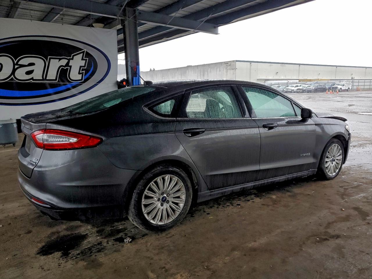 Ford Fusion Se Hybrid Image 10