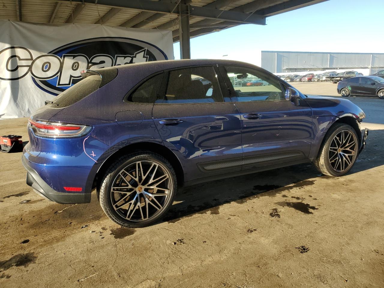 Porsche Macan Base Base Image 7