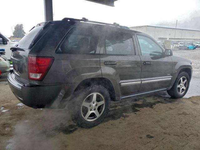 Jeep Grand Cherokee Laredo Image 9