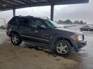 Jeep Grand Cherokee Laredo Image 2