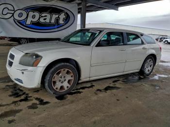  Salvage Dodge Magnum