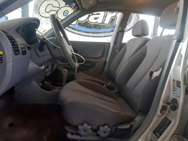 Hyundai ACCENT Gl Image 5