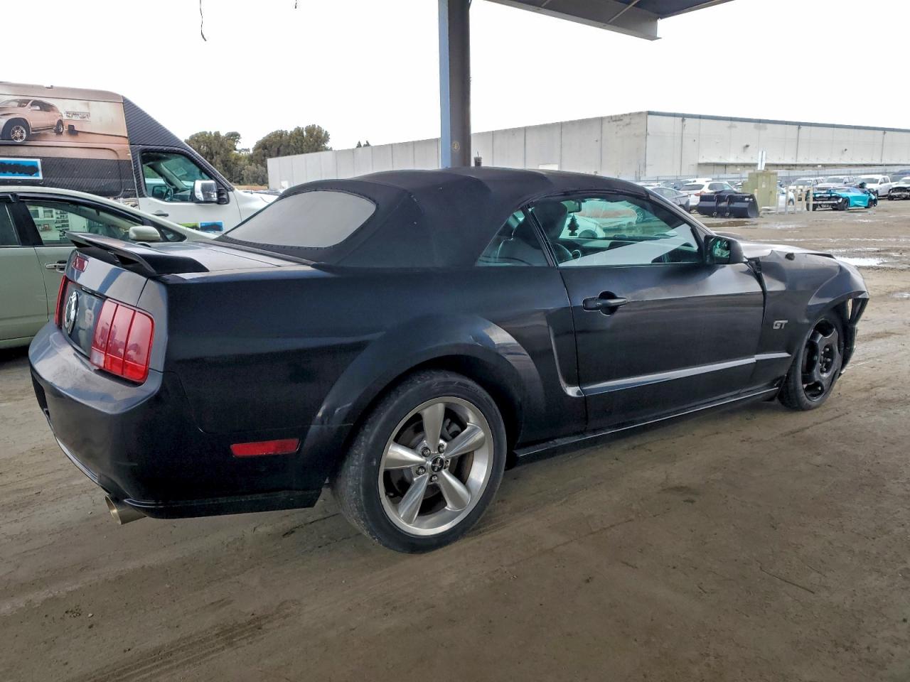 Ford Mustang Gt Image 5