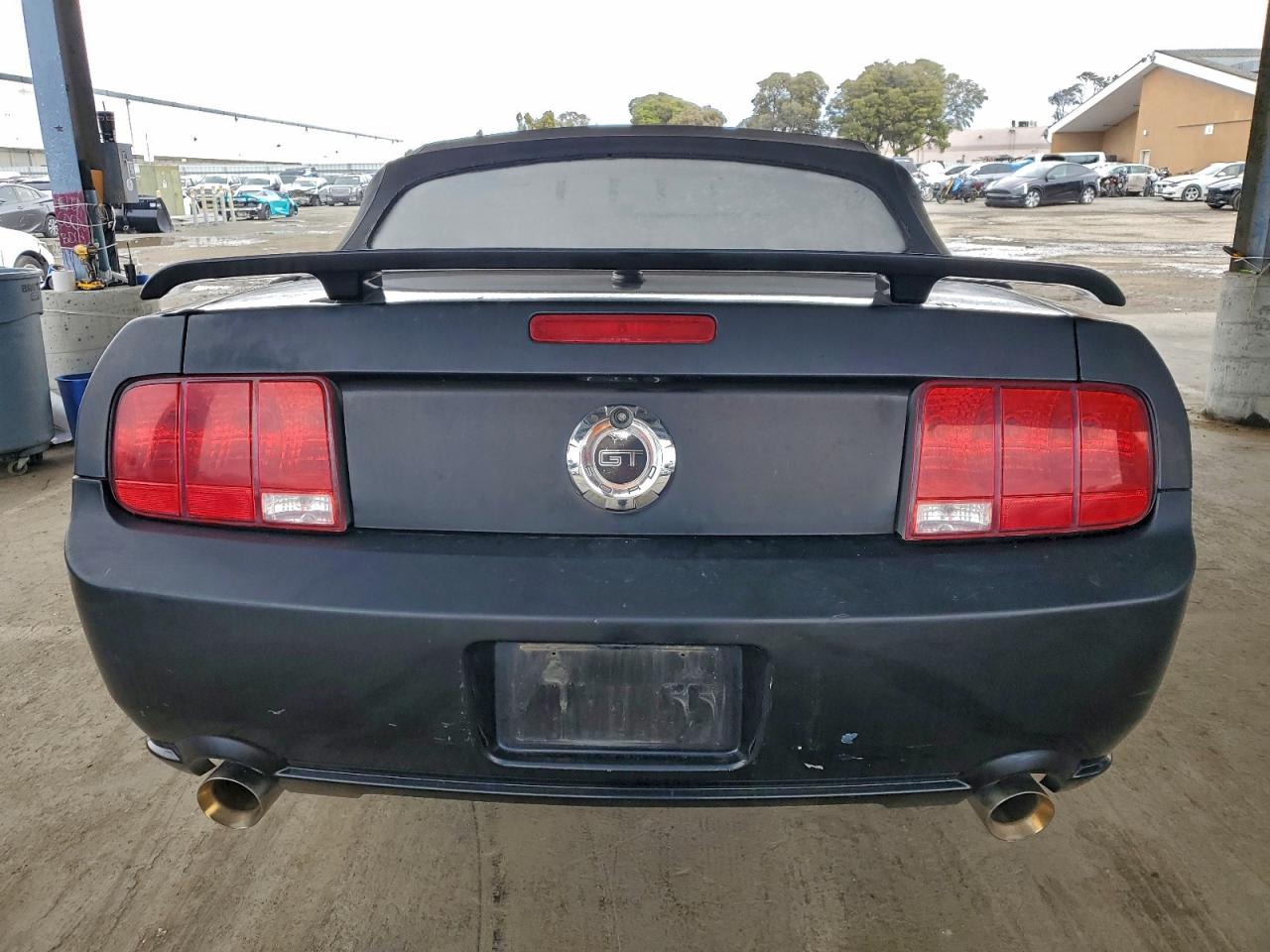 Ford Mustang Gt Image 2