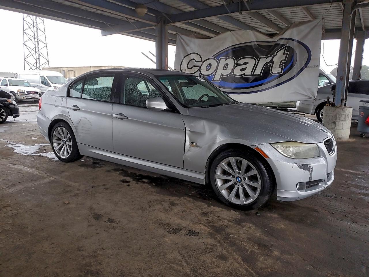 BMW 3 Series I Image 3