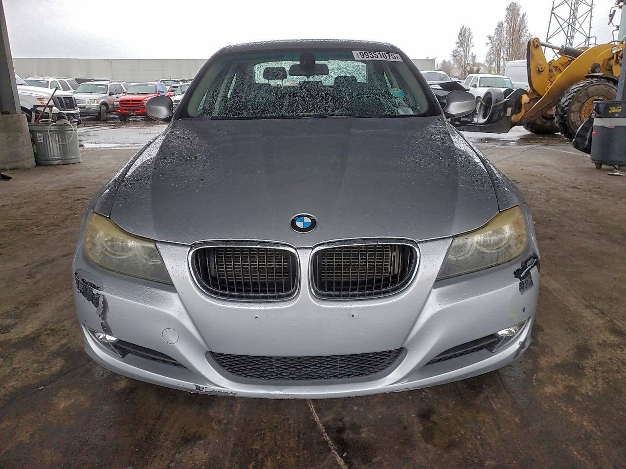 BMW 3 Series I Image 8