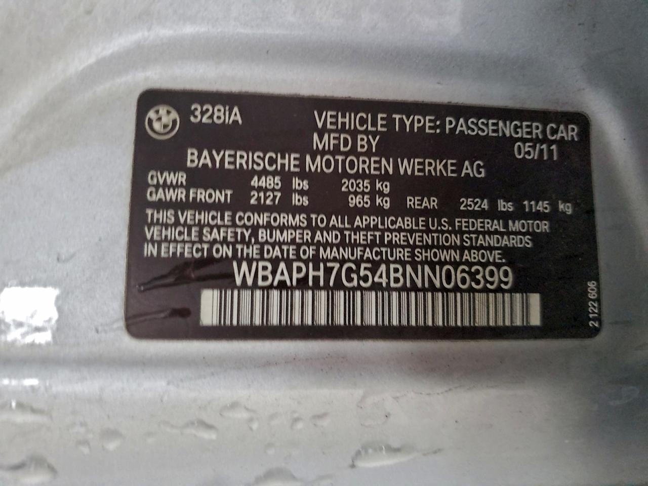 BMW 3 Series I Image 11