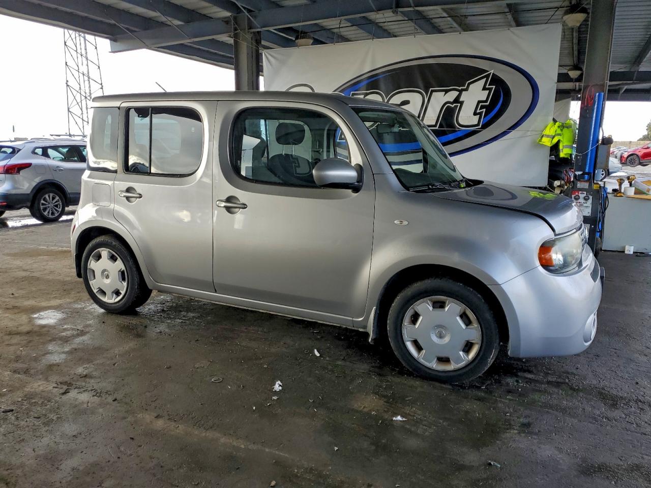 Nissan cube Base Image 2