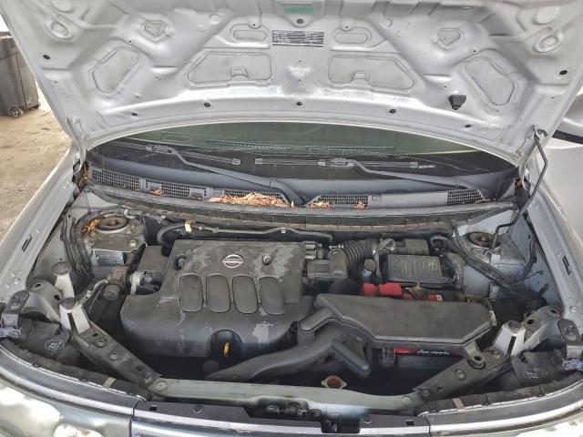 Nissan cube Base Image 12