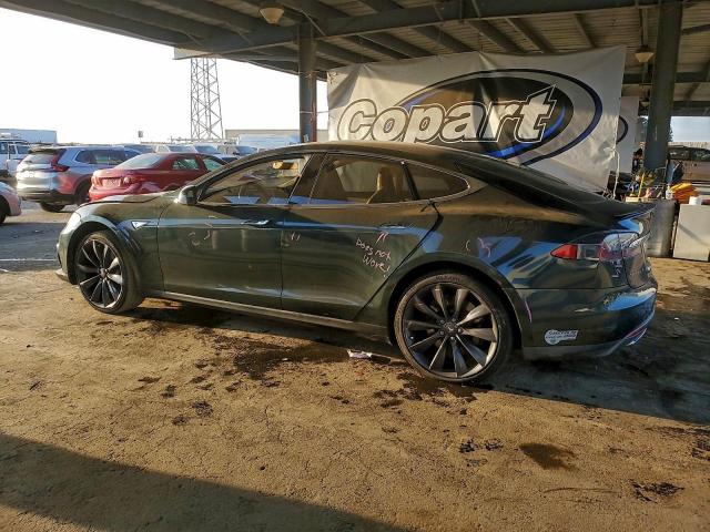 Tesla Model S Image 2