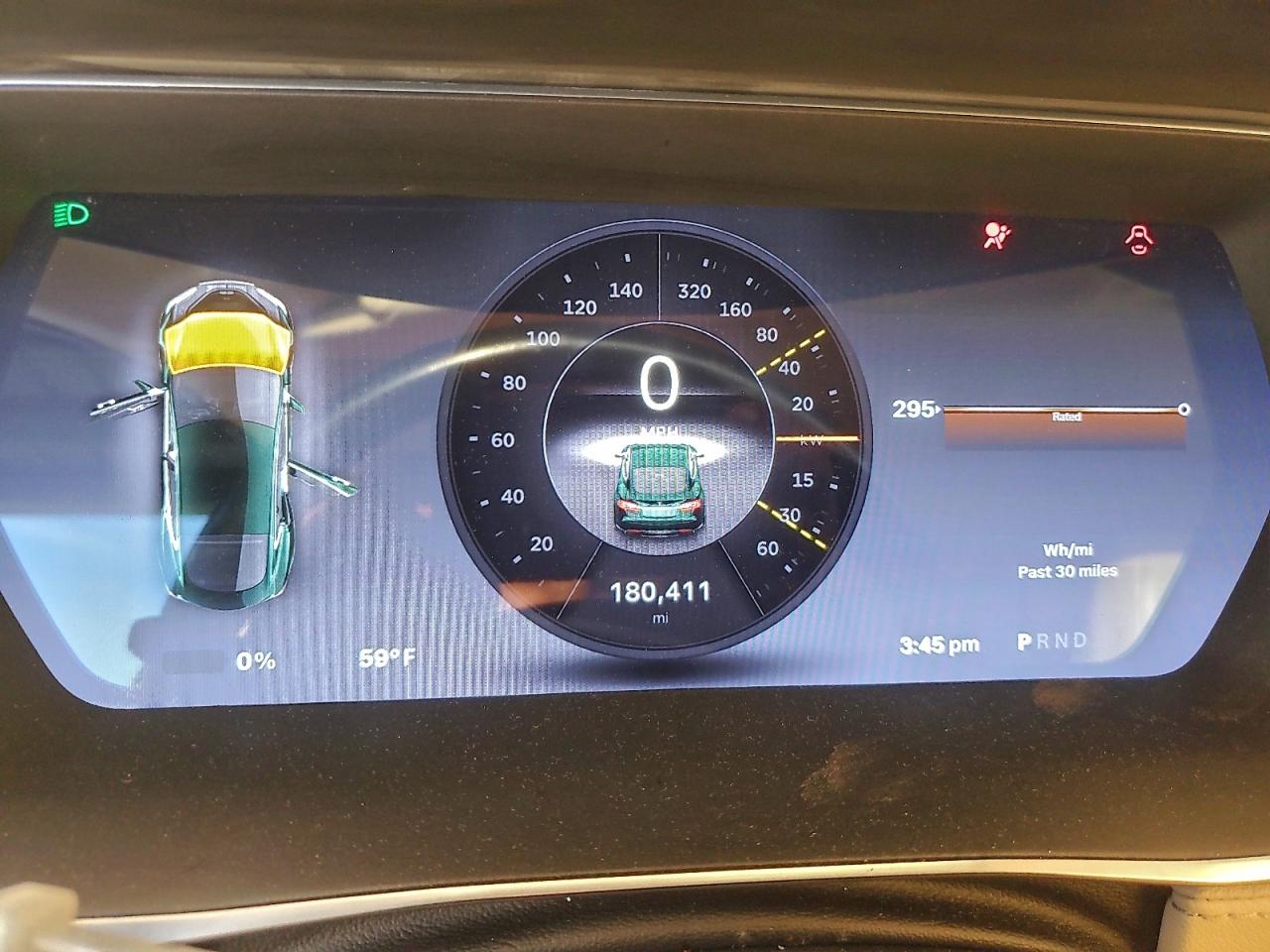 Tesla Model S Image 8