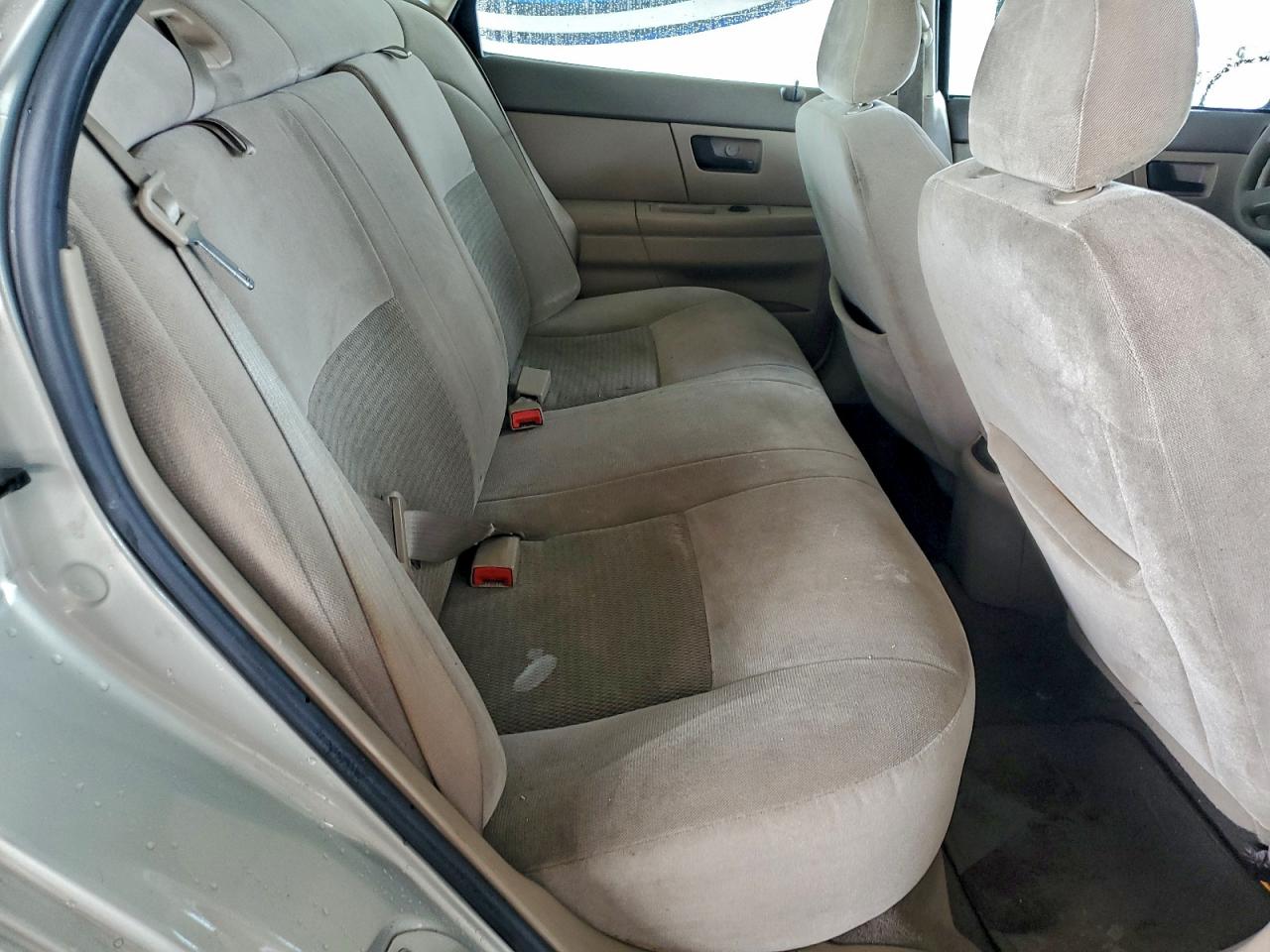 Ford Taurus Se Image 6