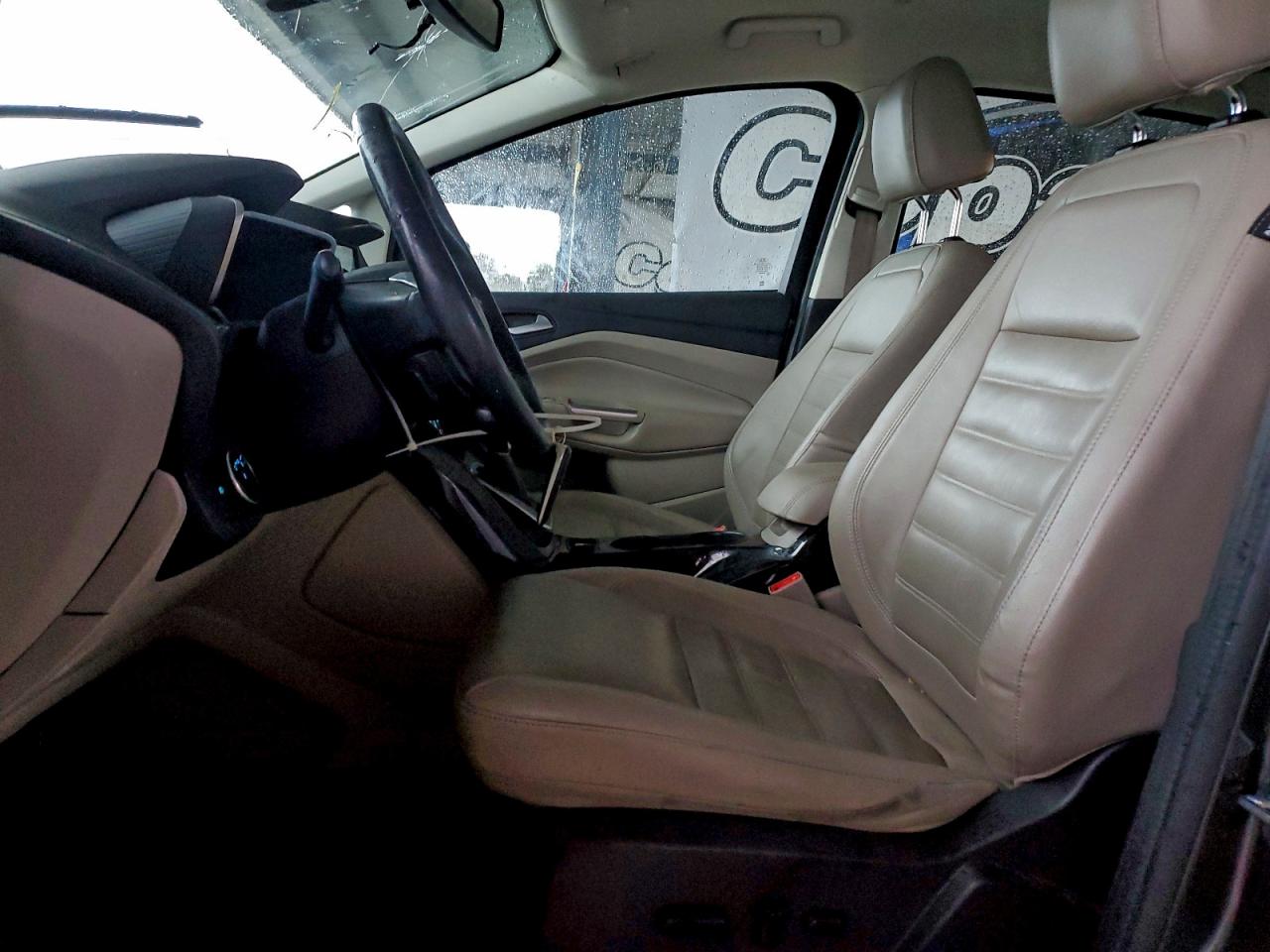 Ford Cmax Titanium Image 7