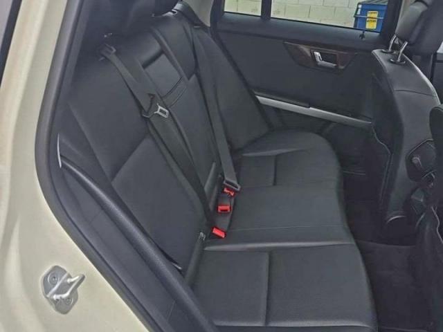 Mercedes-Benz GLK 350 4matic Image 5