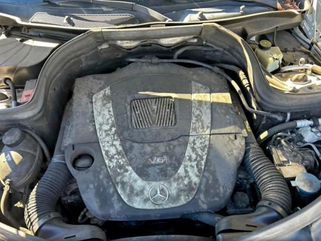 Mercedes-Benz GLK 350 4matic Image 8