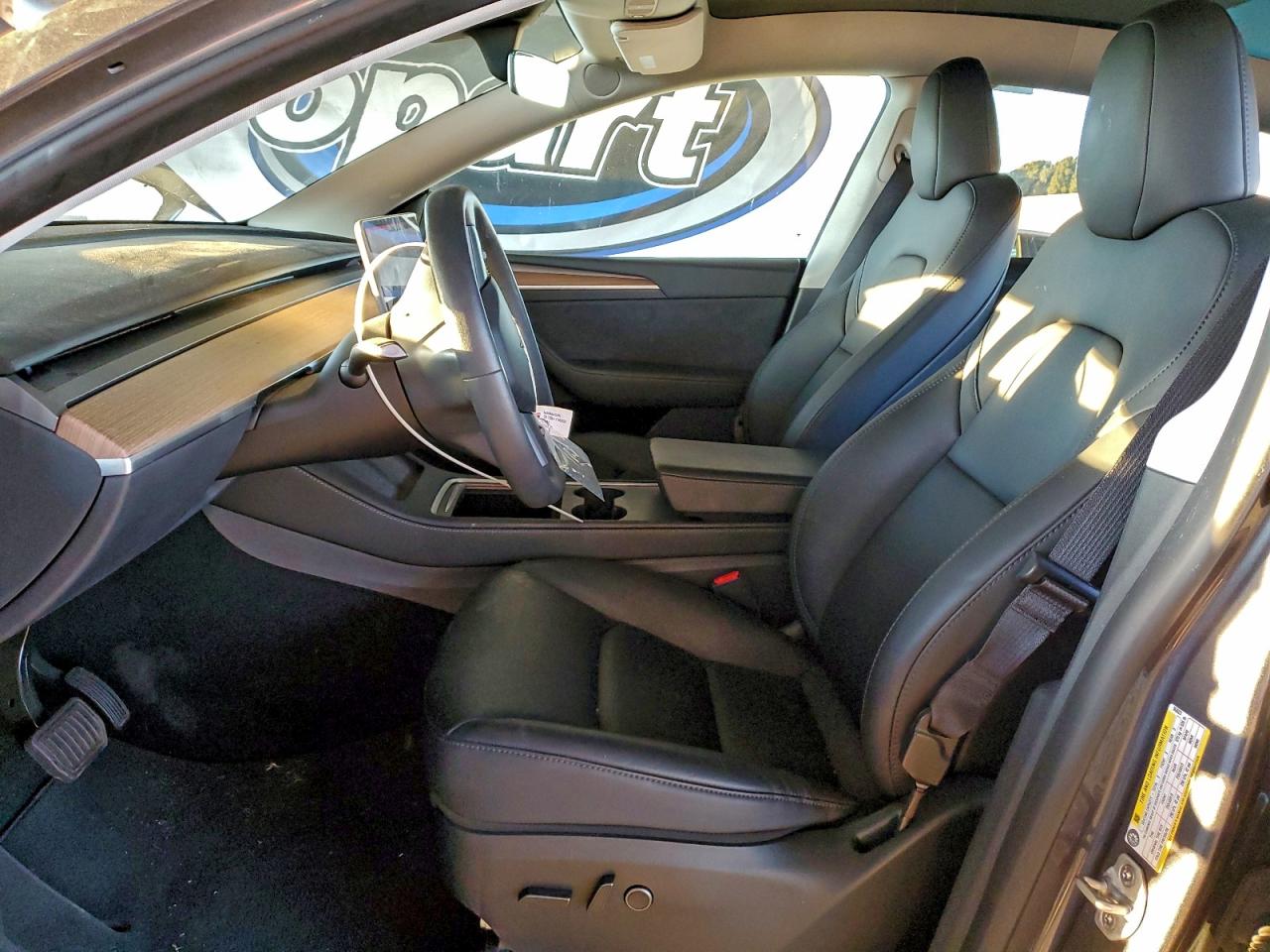 Tesla Model Y Image 12