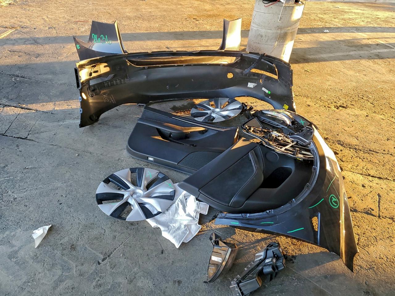 Tesla Model Y Image 8