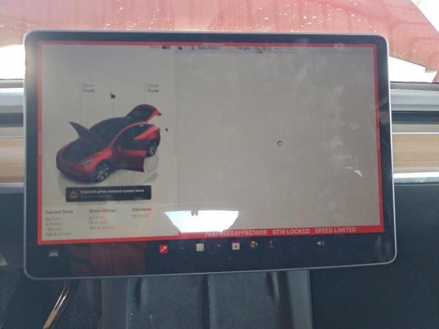 Tesla Model Y Image 11